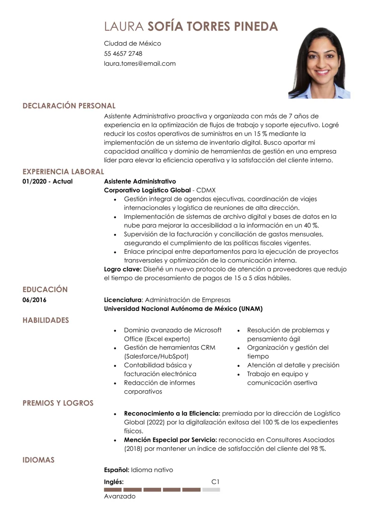 Ejemplo de formato de currículum de estilo sencillo
