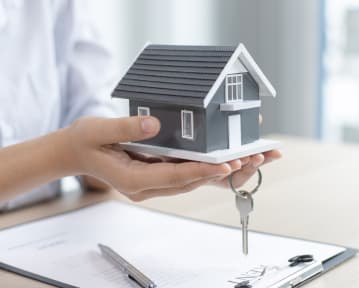 CV de agente inmobiliario: ejemplos y guía de redacción para 2025