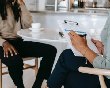 Ejemplo de CV de asistente ejecutivo y consejos de expertos para México