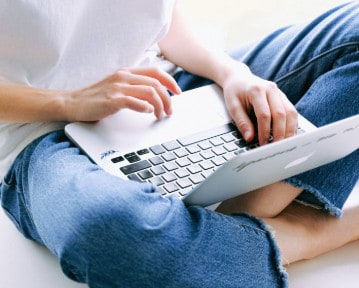 Cómo hacer tu primer CV: Buenos ejemplos y plantillas de CV